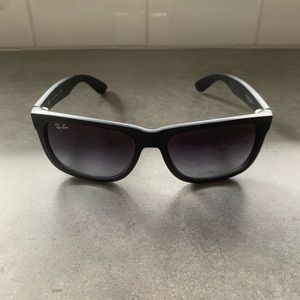 Ray-Ban Justin Classic
